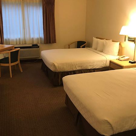 Inn At Lander, Travelodge By Wyndham Экстерьер фото
