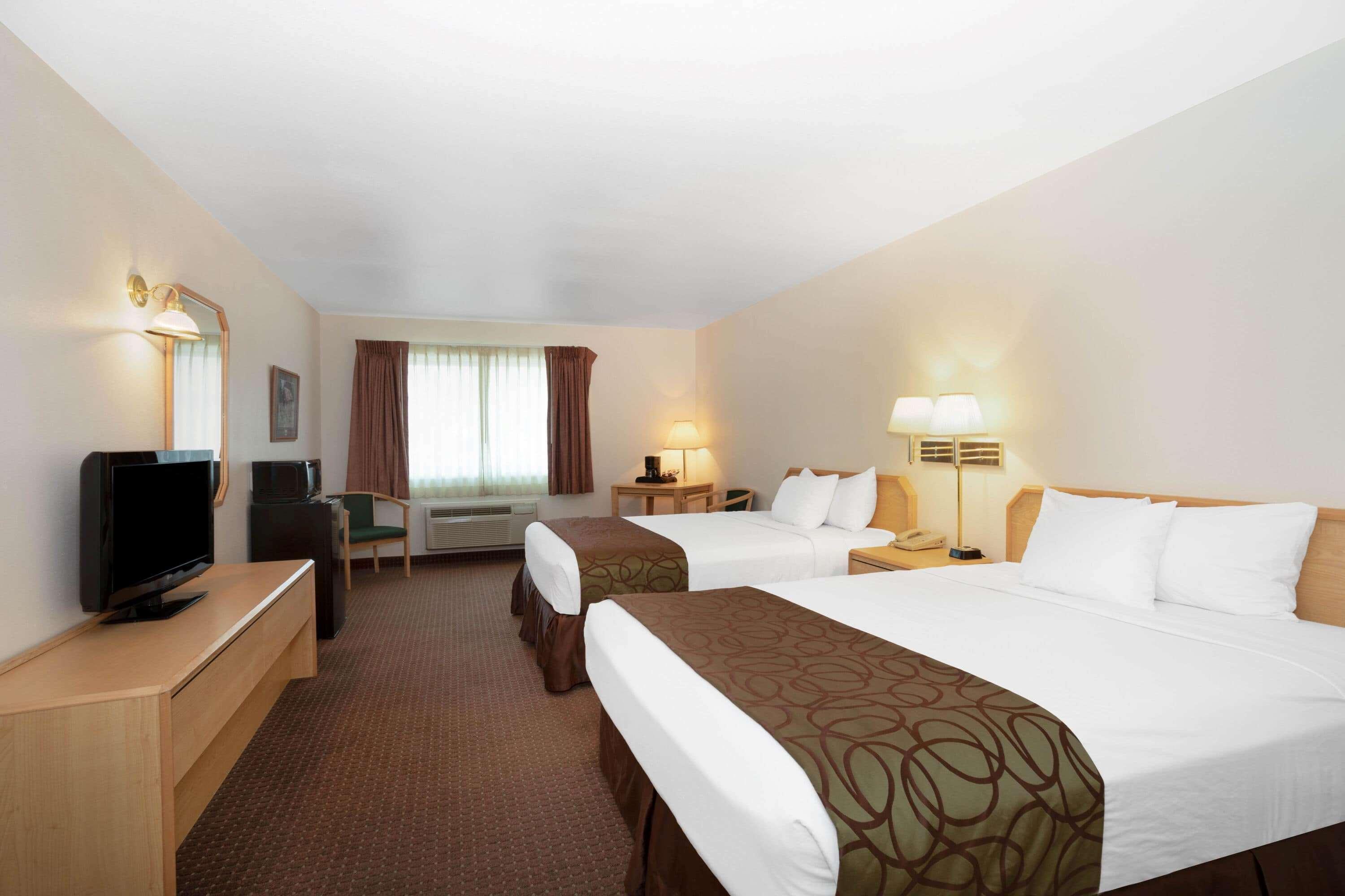 Inn At Lander, Travelodge By Wyndham Экстерьер фото