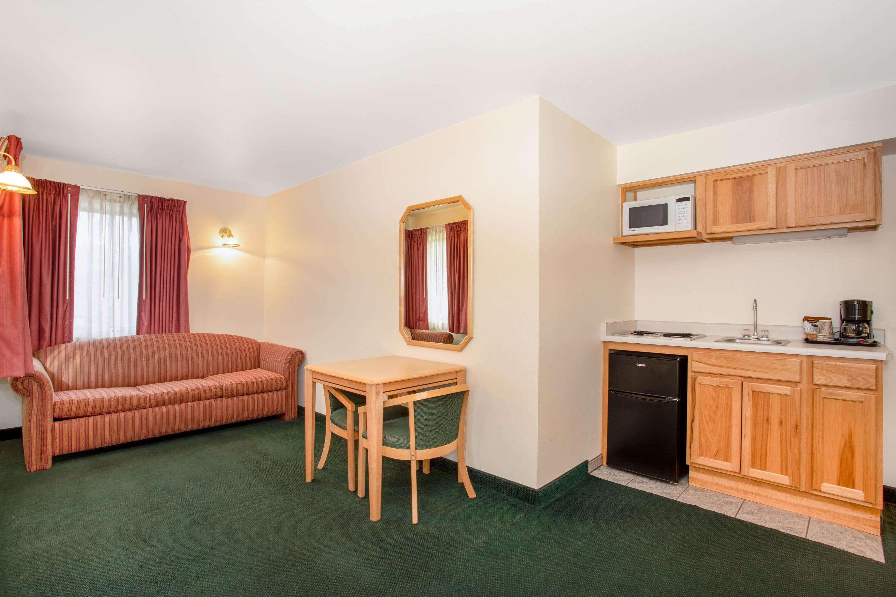 Inn At Lander, Travelodge By Wyndham Экстерьер фото